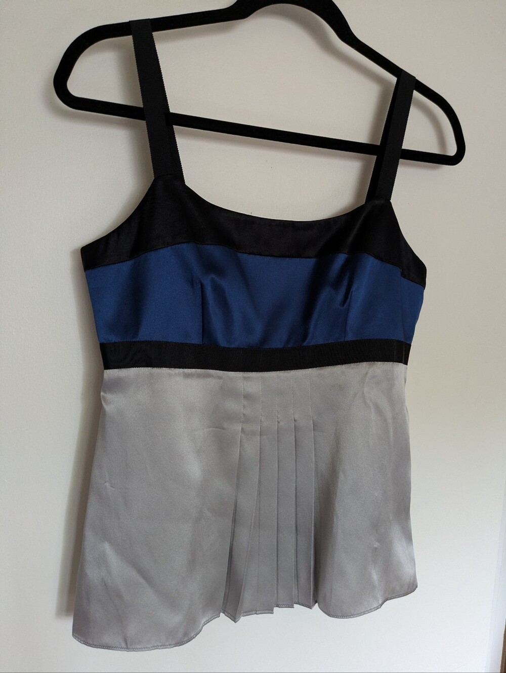 Vintage 00s Ann Taylor silk top
